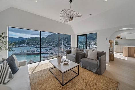 Photo of property in 7 Reserve Terrace, Lyttelton, 8082