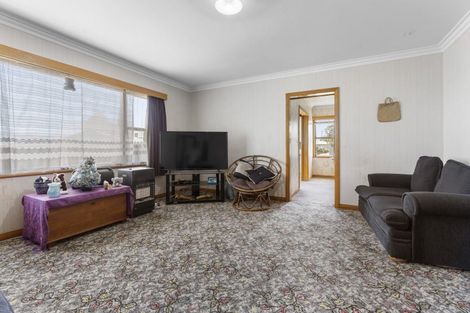 Photo of property in 8 Luton Street, Hokowhitu, Palmerston North, 4410