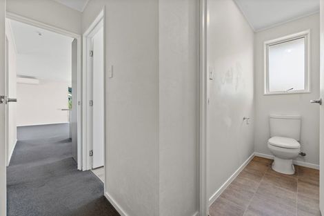 Photo of property in 13a Springs Road, Parakai, 0830