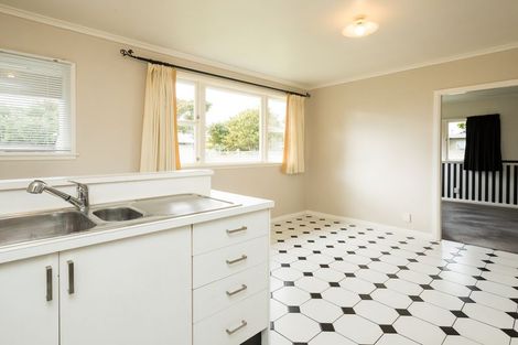 Photo of property in 1 Woodstock Place, Hokowhitu, Palmerston North, 4410