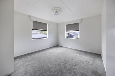 Photo of property in 86 Albion Street, Hawera, 4610