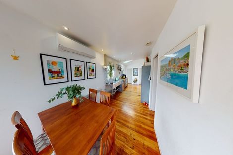Photo of property in 1 Bedford Street, Northland, Wellington, 6012
