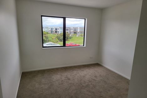 Photo of property in 47a Soaring Bird Drive, Takanini, 2112