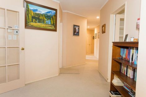 Photo of property in 10 Guinane Street, Dannevirke, 4930