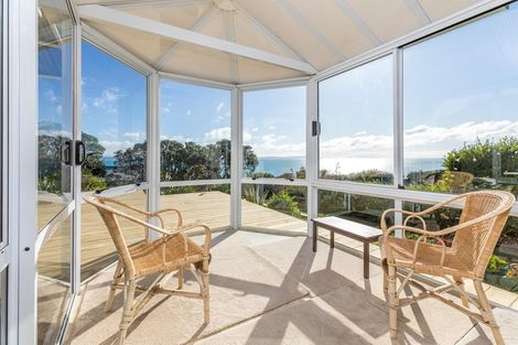 Photo of property in 1420 Whangaparaoa Road, Army Bay, Whangaparaoa, 0930