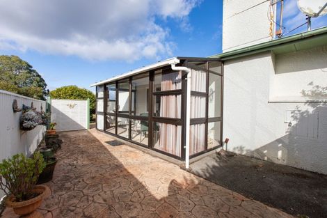 Photo of property in 76 Guy Street, Dannevirke, 4930