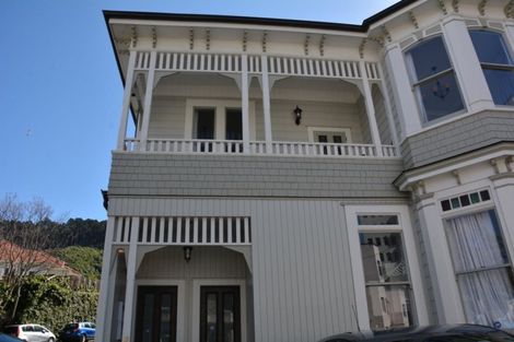 Photo of property in 15 Portland Crescent, Thorndon, Wellington, 6011