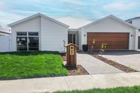 Photo of property in 76 Pelorus Avenue, Poraiti, Napier, 4112