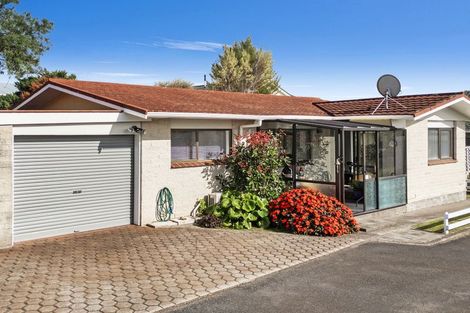 Photo of property in 2/14 Burns Street, Westown, New Plymouth, 4310