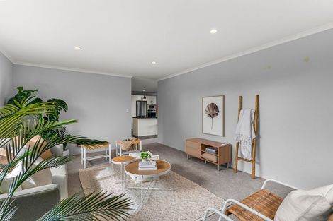 Photo of property in 4 Kowi Lakes Drive, One Tree Point, 0118