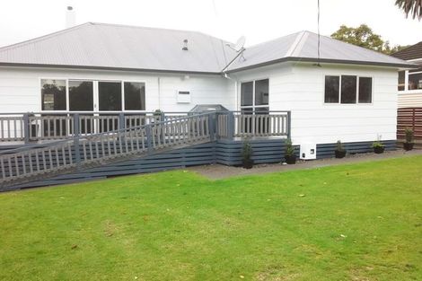 Photo of property in 18 Budleigh Street, Frankleigh Park, New Plymouth, 4310