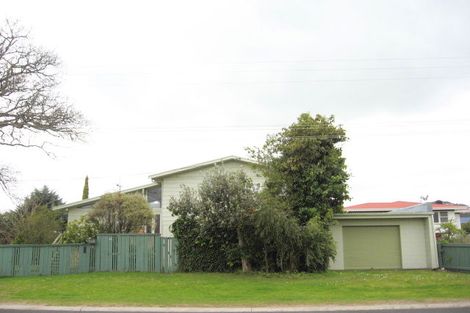 Photo of property in 13 Eyre Street, Whitianga, 3510