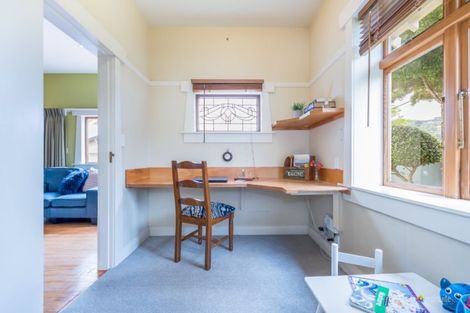 Photo of property in 40 Ropata Crescent, Boulcott, Lower Hutt, 5010