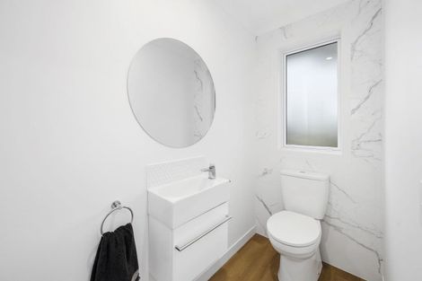 Photo of property in 42 Pukeko Way, Kinloch, Taupo, 3377