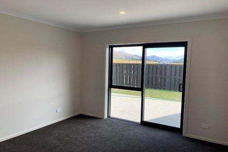 Photo of property in 12 Sawdon Street, Wanaka, 9305