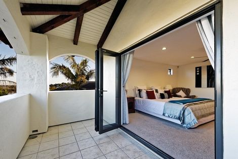 Photo of property in 157c Hobsonville Road, West Harbour, Auckland, 0618