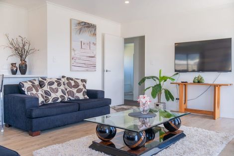 Photo of property in 4 Fred Harsant Drive, Cooks Beach, 3591