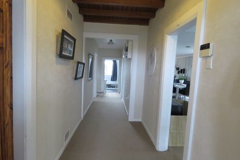 Photo of property in 32 Till Street, South Hill, Oamaru, 9400