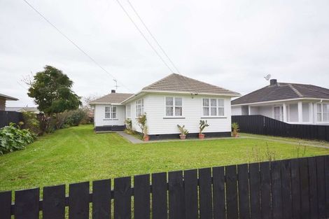 Photo of property in 22 Rice Crescent, Papakura, 2110