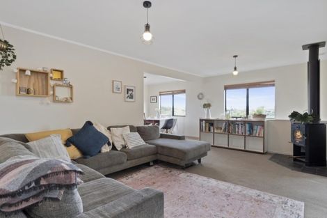 Photo of property in 18 Pelorus Street, Welcome Bay, Tauranga, 3112