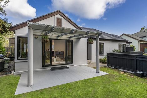 Photo of property in 3/8 Golf Road, New Lynn, Auckland, 0600