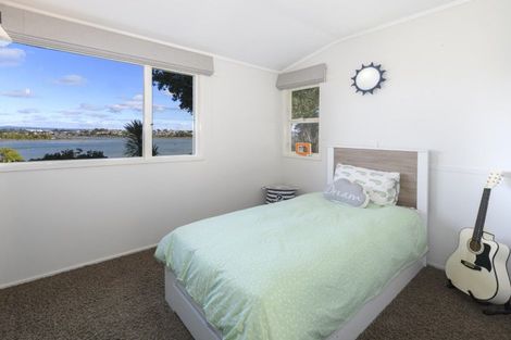 Photo of property in 77 Goods Road, Otumoetai, Tauranga, 3110