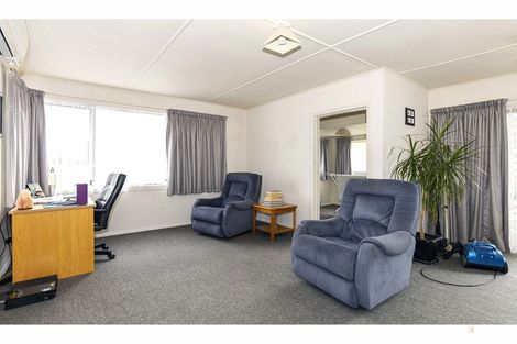 Photo of property in 27 Tweedy Street, Marchwiel, Timaru, 7910