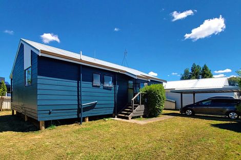 Photo of property in 1 Silkwood Lane, Melville, Hamilton, 3206