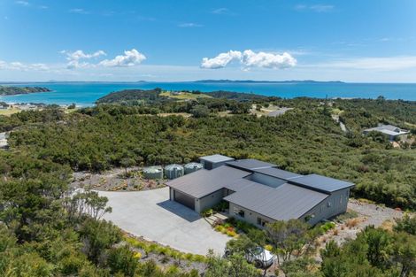 Photo of property in 116 Stratford Drive, Cable Bay, 0420