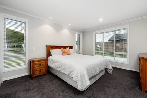 Photo of property in 52 Awataha Crescent, Pyes Pa, Tauranga, 3110