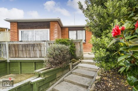 Photo of property in 37 Tiller Close, Kelvin Grove, Palmerston North, 4414