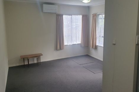 Photo of property in 9 Curacao Place, Grenada Village, Wellington, 6037