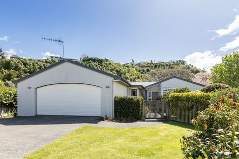 Photo of property in 30 Pukekura Place, Taradale, Napier, 4112