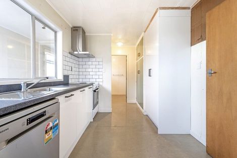 Photo of property in 35 Wellington Street, Te Hapara, Gisborne, 4010
