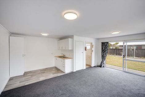 Photo of property in 32 Auckland Road, Greenmeadows, Napier, 4112