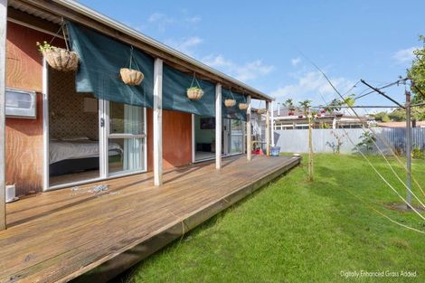 Photo of property in 1 Blake Street, Waitara, 4320