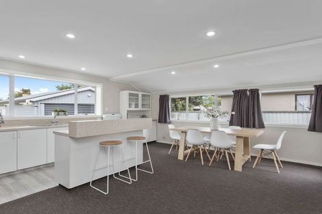 Photo of property in 63 Northcote Road, Northcote, Christchurch, 8052