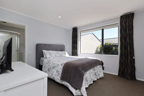 Photo of property in 10 Maple Lane, Tinwald, Ashburton, 7700