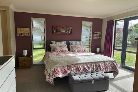 Photo of property in 65 Main North Road, Geraldine, 7930