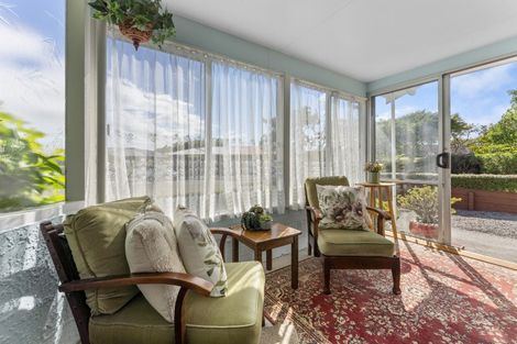 Photo of property in 8 Kowhai Street, Levin, 5510