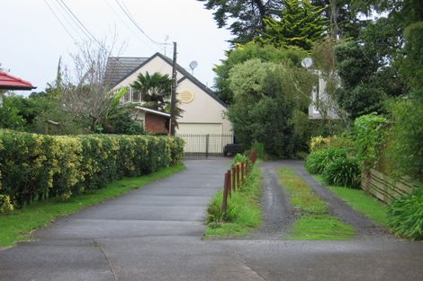 Photo of property in 1/106 Tiraumea Drive, Pakuranga, Auckland, 2010