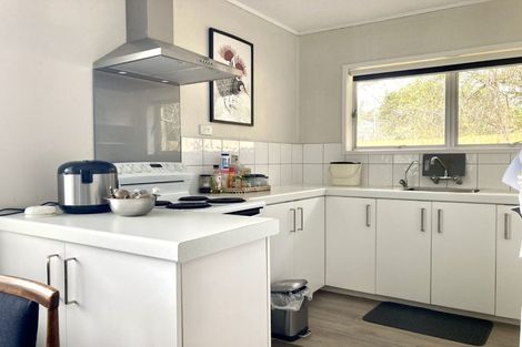 Photo of property in 5/1 Takapu Street, Henderson, Auckland, 0612