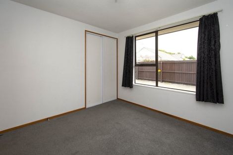 Photo of property in 1/46 Shannon Place, Belfast, Christchurch, 8051