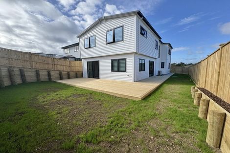 Photo of property in 140 Ninth View Avenue, Beachlands, Auckland, 2018