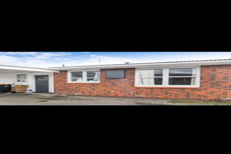 Photo of property in 2/630 Main Street, Palmerston North, 4414