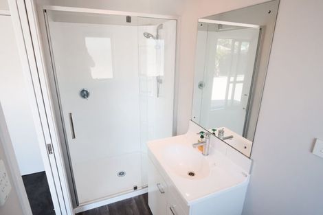 Photo of property in 10 Claymore Street, Woolston, Christchurch, 8062