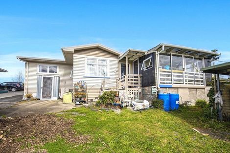 Photo of property in 1 Commins Road, Onerahi, Whangarei, 0110