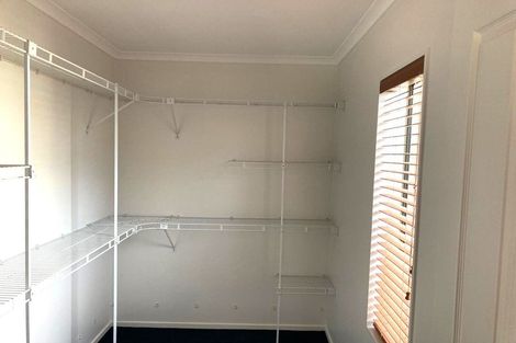 Photo of property in 22 Wicklam Lane, Greenhithe, Auckland, 0632