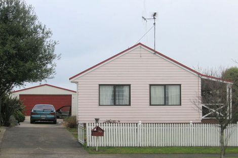 Photo of property in 33 Balmerino Crescent, Pukete, Hamilton, 3200