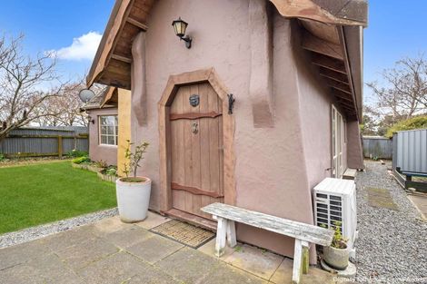 Photo of property in 8 Rosedale Place, Levin, 5510